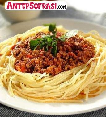 Spagetti Bolognese Tarifi